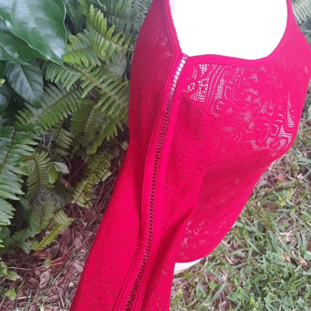 Cache New Xsmall Red 3/4 Length Sleeve Top - image 3